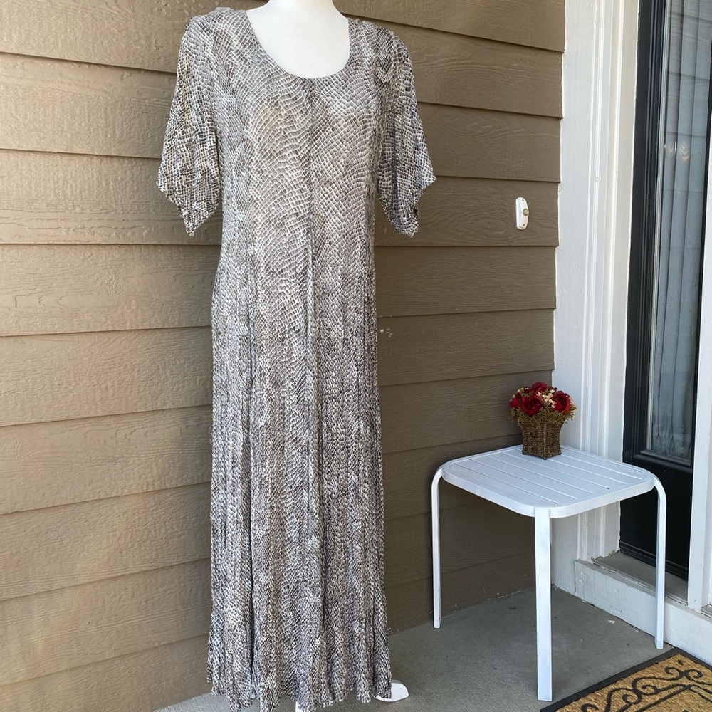 Starina womens long dress Flowering Snake print size, Vintage